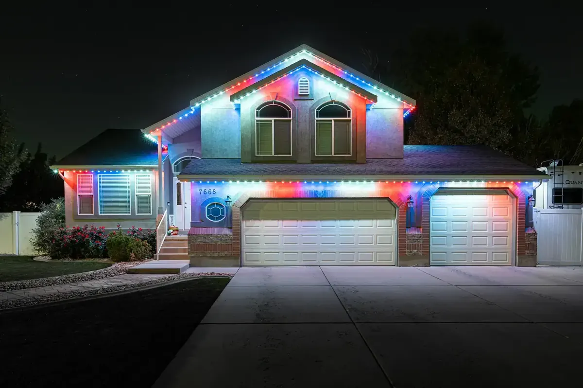 Holiday Lighting